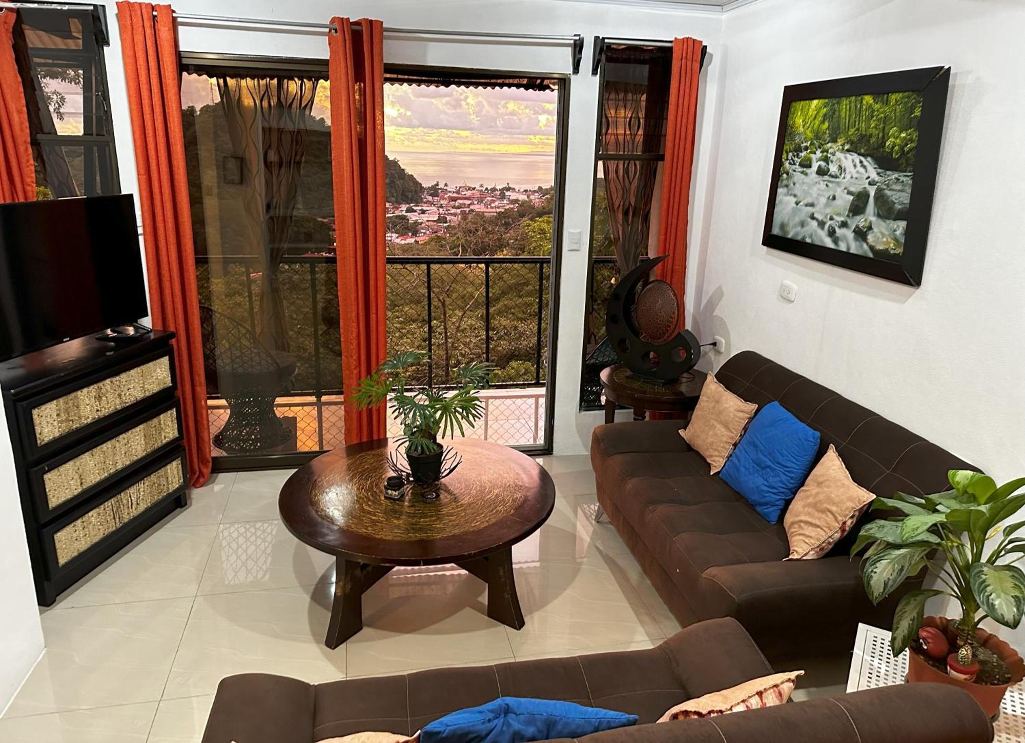 Vista Del Pacifico. Apartman Quepos Kültér fotó